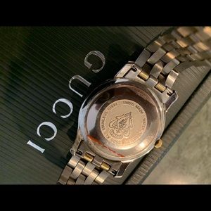 Gucci watch